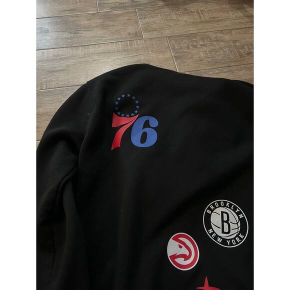 Ultra Game Men's Black NBA Team Logos Pullover Hoodie Size Medium - Picture 10 of 10